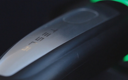 Tesla CEO introduces ‘Powerwall,’ a battery powered by solar energy